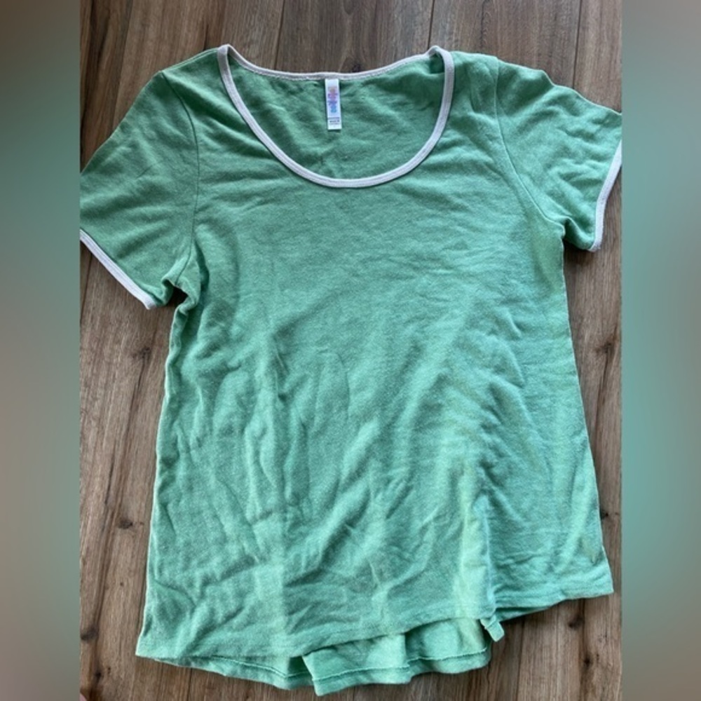 Lula Roe green basic soft shirt size xl